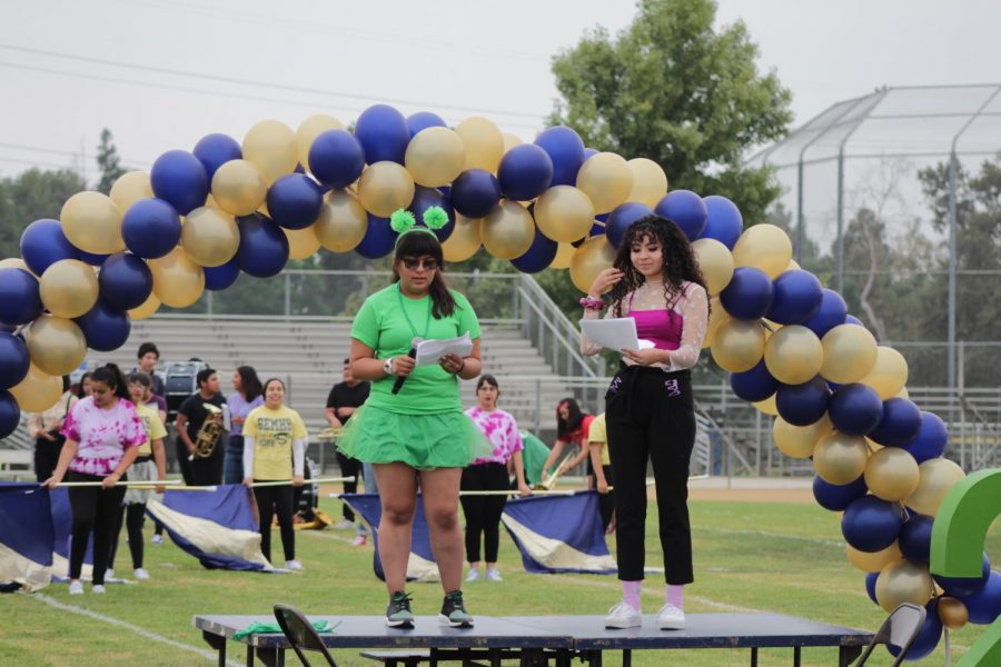 Audrey Figueroa (left) and Cassandra Flores (right) warming up the crowd.  Photo By SEMHS Yearbook Staff