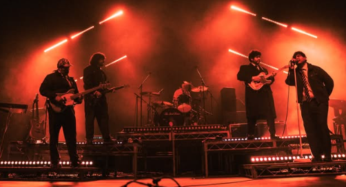 Red Pears at one of their concerts. 
All photos are from their official Instagram. 